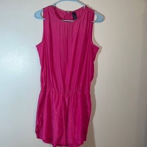 NWT GAP Romper- Small